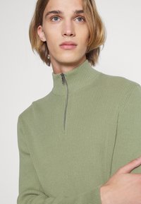 Pier One Camisola - light green