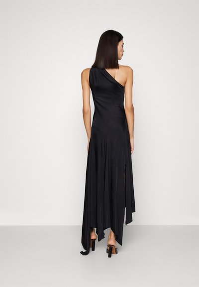 Ioannes Dzsörzéruha - black