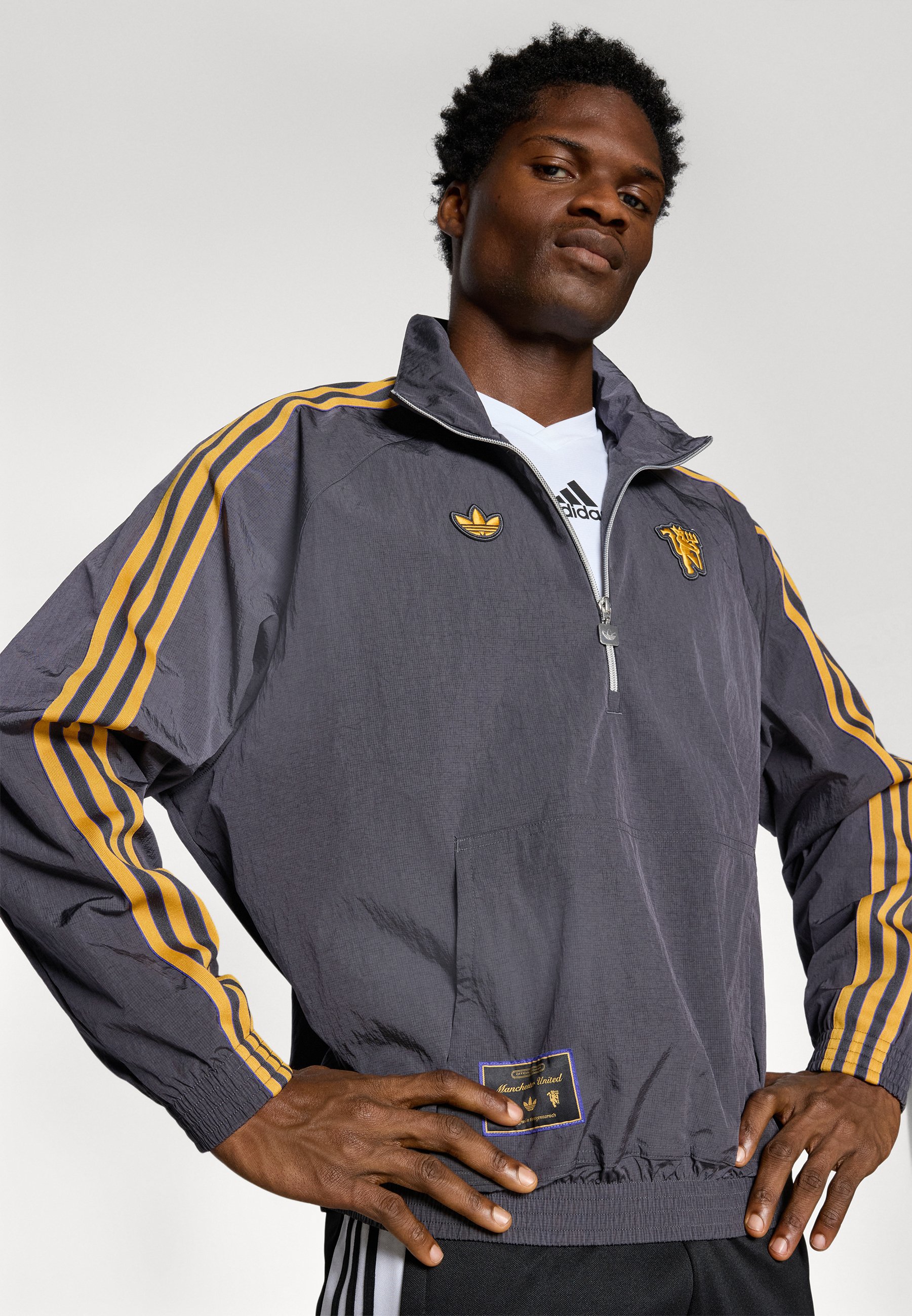 adidas Originals MANCHESTER UNITED ICON HALF ZIP JACKET