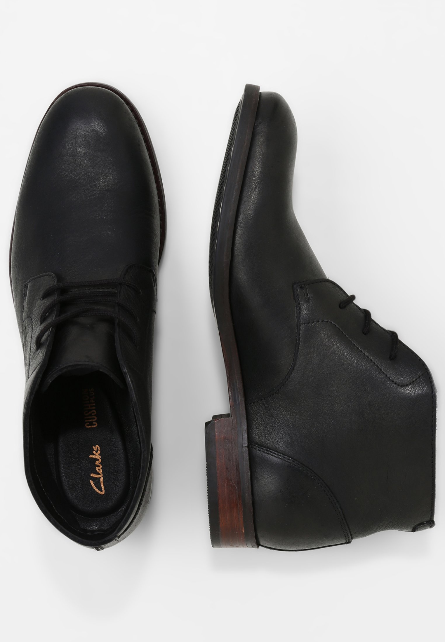 clarks flow top black