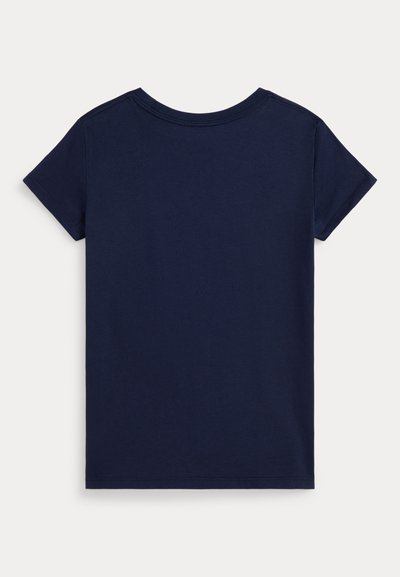 Camiseta de algodón azul marino de manga corta con cuello redondo y una textura suave. Sin patrones ni diseños visibles.