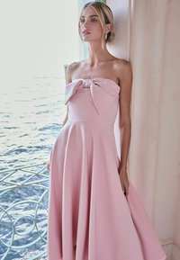 Lipsy REGULAR FIT  - Denné šaty - pink