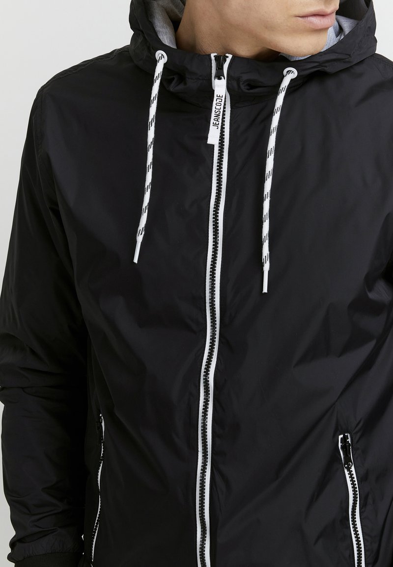 Herren Leichte Jacken | INDICODE JEANS IDRikko Übergangsjacke black/schwarz - JE53844 Herren Leichte Jacken | INDICODE JEANS IDRikko Übergangsjacke black/schwarz - JE53844