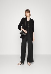 DKNY FOUNDATION OPEN FRONT JACKET POCKETS - Bleiser - black