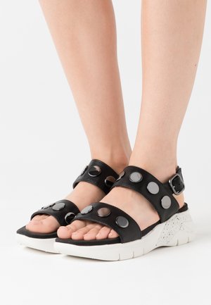 Tamaris Platform sandals - black