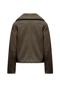 Bruine faux leren jas met een zachte schapenvacht kraag en gevoerde binnenkant. Heeft een cropped ontwerp en minimale stikdetails.