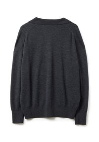Maglione grigio scuro con colletto a scialle, maniche lunghe e polsini e orlo a costine. Realizzato in un materiale morbido con una texture liscia.