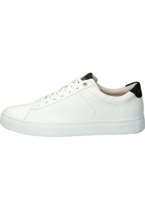 RM50 - Trainers - white black