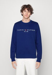 Tommy Hilfiger LOGO - Camisola - bold blue