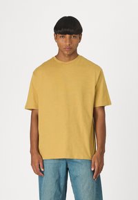 YOURTURN UNISEX 3 PACK BASIC OVERSIZED T-SHIRT - Navadna majica - dark purple - 406_tan - 717_olive - 604