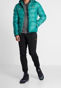 Ellesse Giacca invernale - dark green