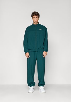 TENNIS PRO TRACKSUIT SET - Survêtement - ponderosa pine