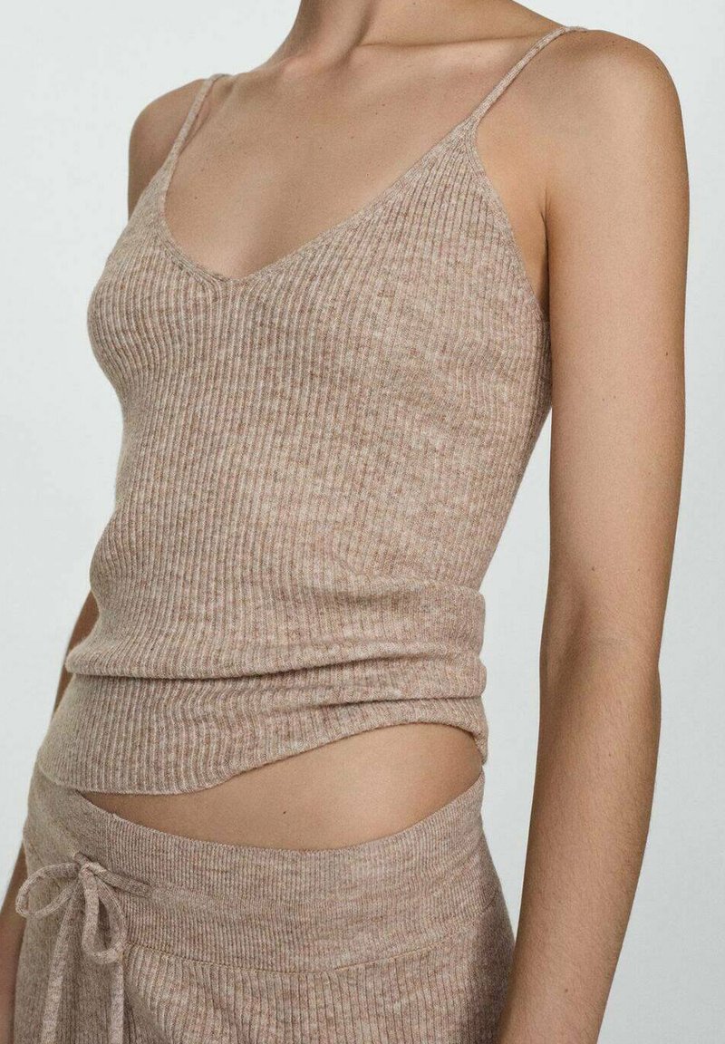 Mango Top - sand