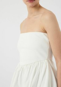 YAS Topper - star white