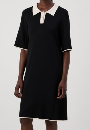 Robe pull - black