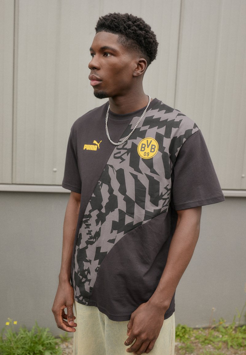 Puma BVB BORUSSIA DORTMUND FTBLCULTURE+ TEE - Sporto klubų atributika - black/shadow gray