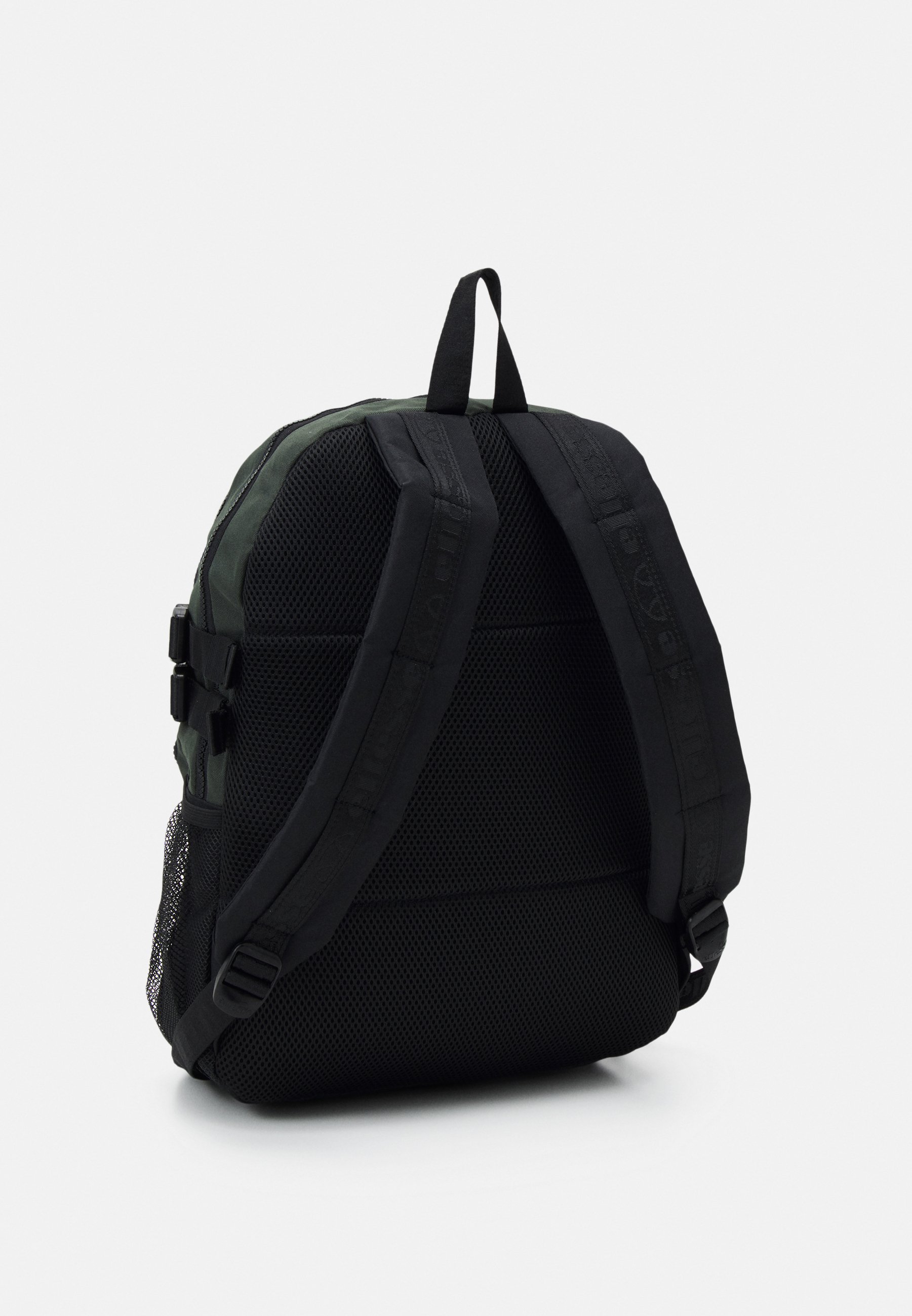 ellesse rucksack amazon