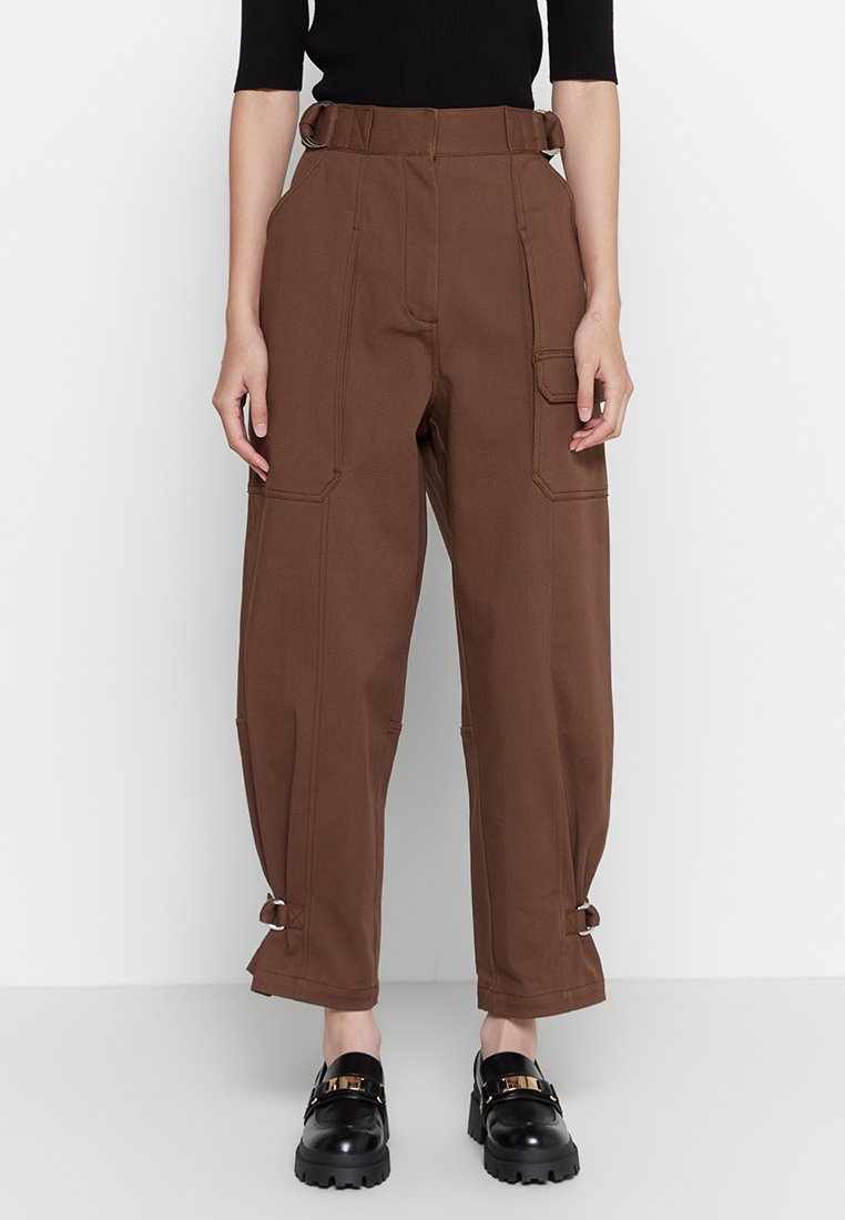 Pantaloni cargo