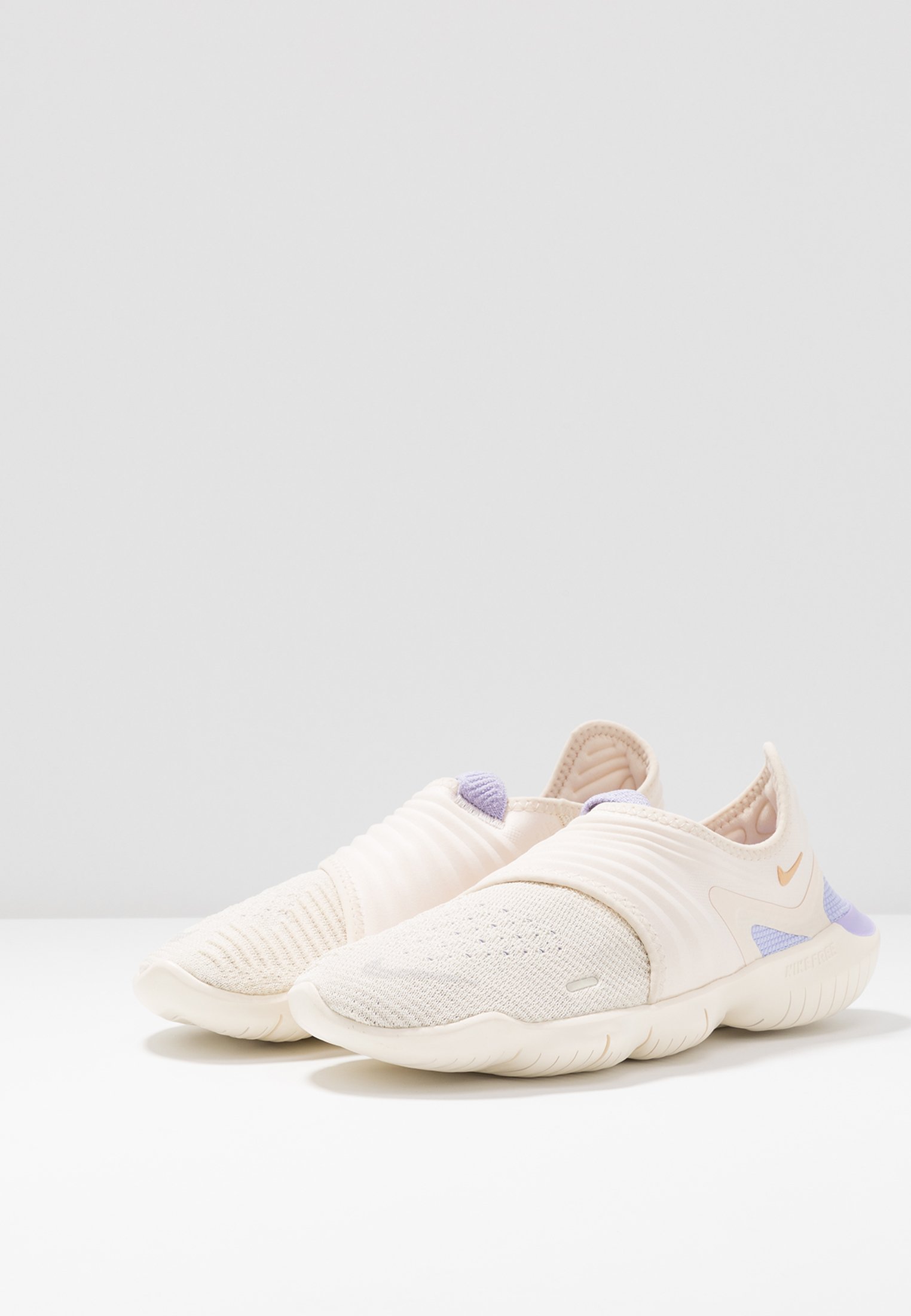 nike performance free run flyknit