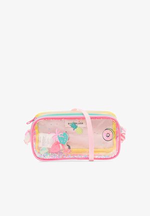 Sac rectangulaire transparent avec bordure rose, rempli de confettis colorés, décoré d'illustrations de flamant rose, d'ananas et de beignets, avec une sangle rose.