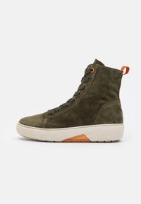Unselected, bosco/orange