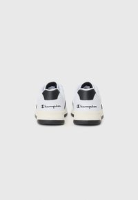 Champion HERITAGE EVOLVE UNISEX - Baskets basses - white