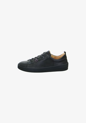 Schwarze Leder-Sneaker mit glatter Textur, abgerundetem Zehenbereich, flacher Gummisohle und sechs Ösen für die Schnürsenkel. Im Inneren befindet sich ein leichtes Futter.