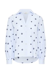 Blusa azzurra a maniche lunghe con ricami floreali blu navy, apertura con bottoni, colletto e polsini arricciati.