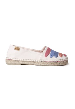 - Espadryle