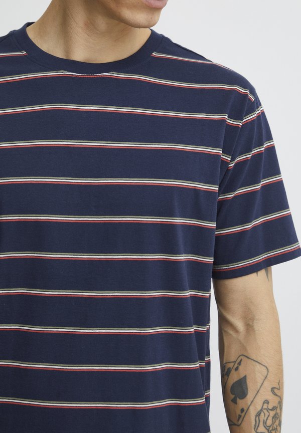 SDJoel - Print T-shirt4