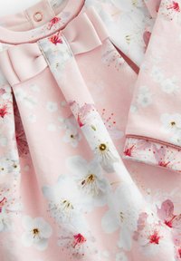 Baker by Ted Baker BLOSSOM QUILTED - REGULAR FIT SET - Kalhoty - pink