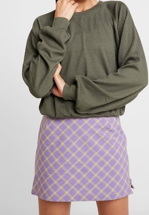 Long sleeved top - olive