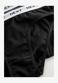 Kijelölve, black white