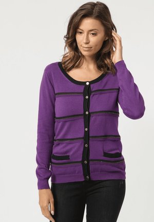 Outfitters Nation, FINA CON RAYAS EN CONTRASTE - Chaqueta de punto - morado