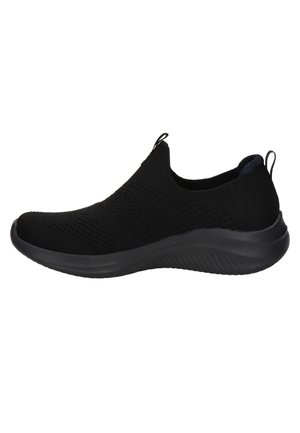Sort slip-on sneaker med strikket overdel, tekstureret sål og trækstropper på tunge og hæl for nem påtagning.