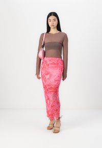 Noisy May NMTWIRL MIDI SKIRT - Ceruzaszoknya - bonbon
