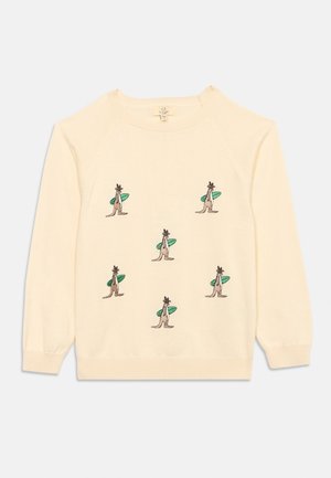 Pulover crem cu mâneci lungi, cu șase canguri brodați care țin plăci de surf verzi, spațiați uniform pe partea din față.