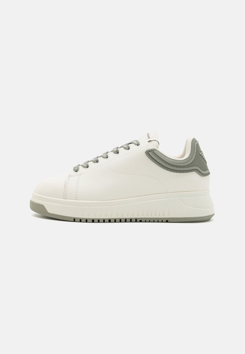 Emporio Armani SHOES - Zapatillas - off white/sage