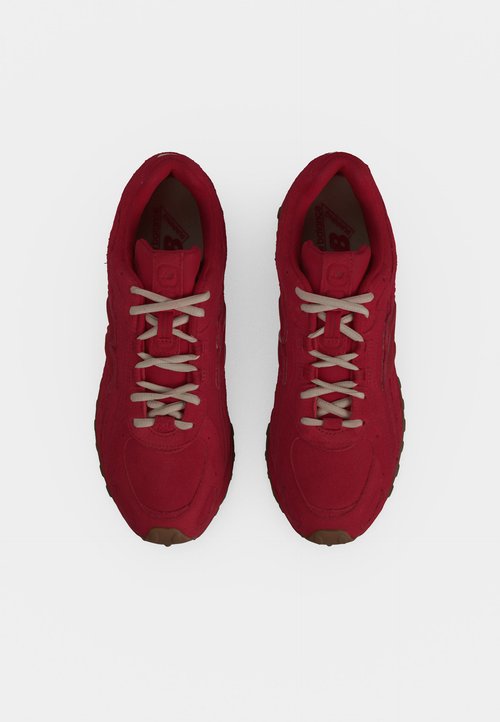 New Balance U204L UNISEX - Trainers - red — foto 5