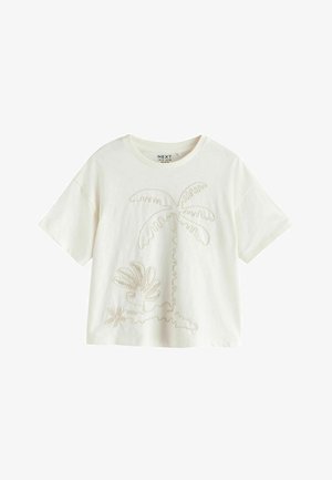 Biała koszulka z krótkim rękawem z fakturowaną haftowaną palmą, rośliną i rozgwiazdą na przodzie, okrągłym dekoltem i luźnym krojem.