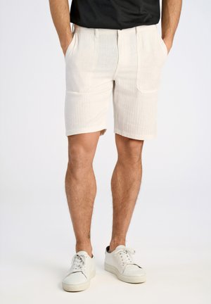 HERRINGBONE - Shorts - optical white