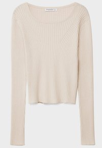 Langärmliges, geripptes Oberteil in Hellbeige, mit einem runden Ausschnitt und enganliegendem Schnitt. Der strukturierte Stoff erzeugt vertikale Linien mit einem subtilen Glanz.