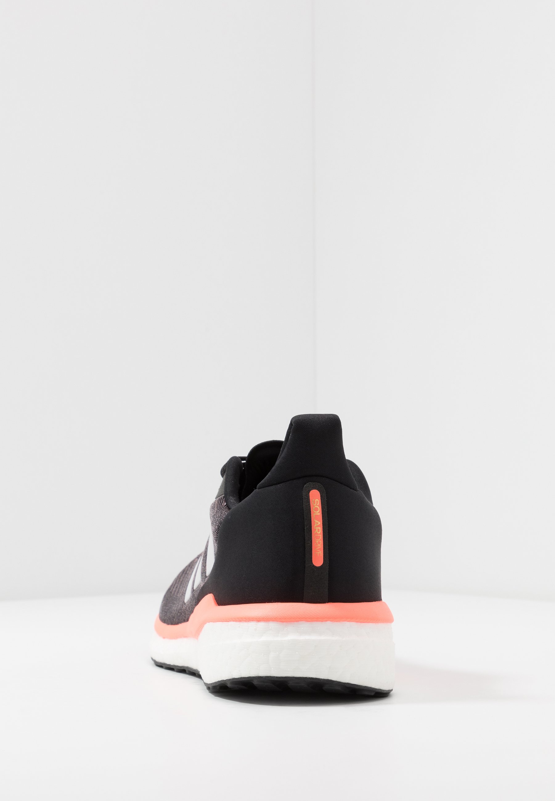 adidas Performance SOLAR DRIVE 19 - Nøytrale løpesko - core black/grey/signal coral adidas Performance SOLAR DRIVE 19 - Nøytrale løpesko - core black/grey/signal coral