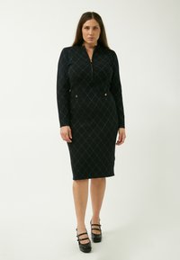 Maison Form'elle Strikkjoler - black