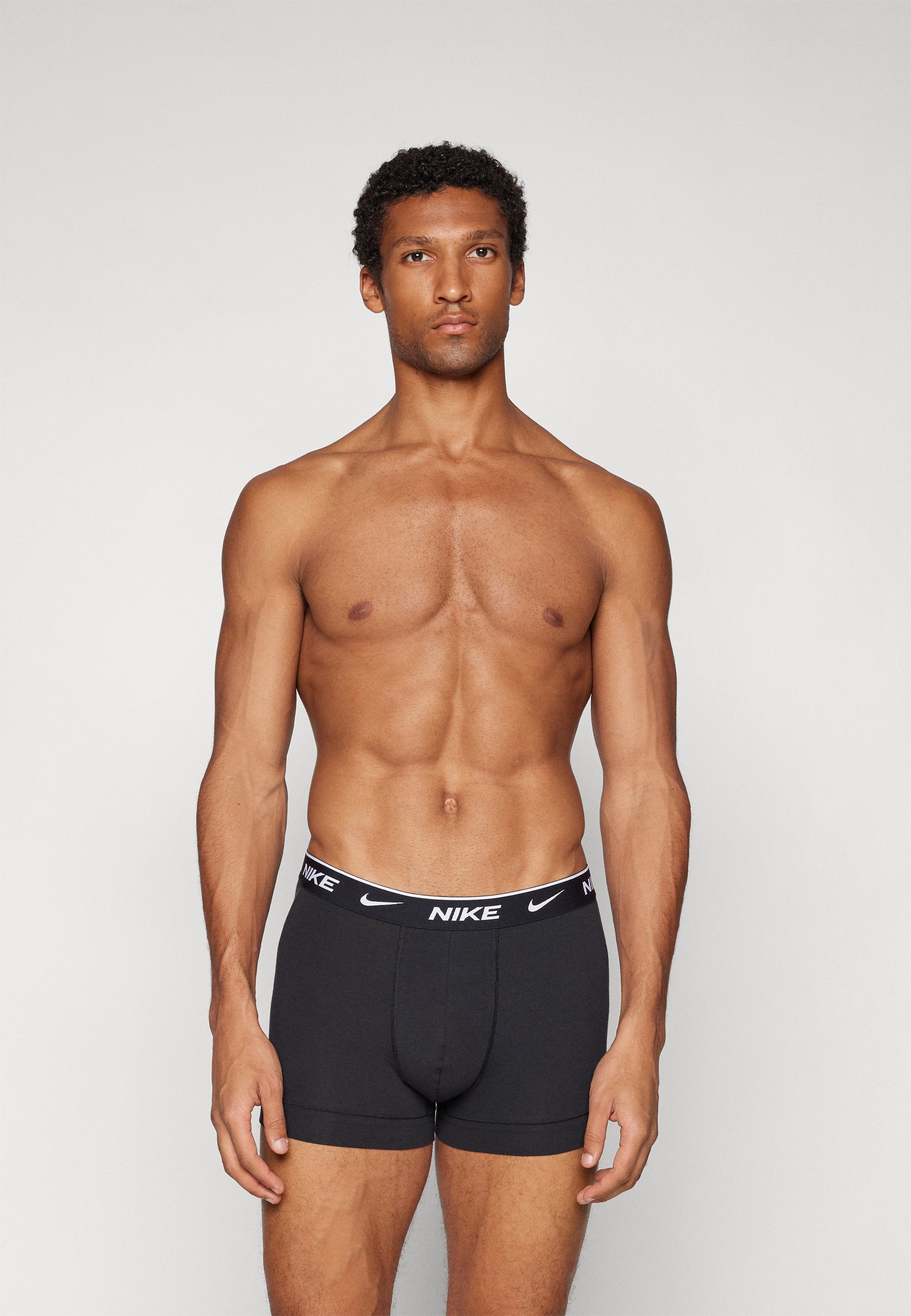 13s jordans coming out