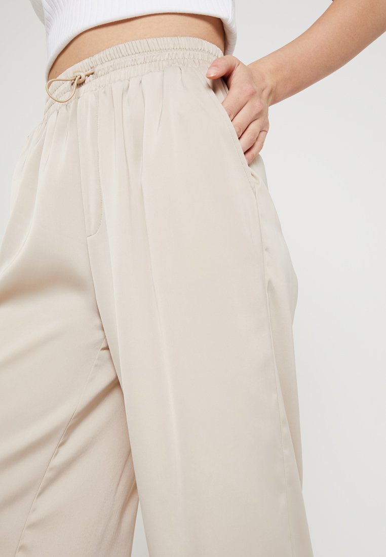 TWINTIP Bukse beige Zalando.no TWINTIP Bukse beige Zalando.no