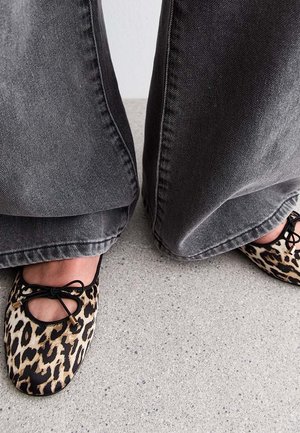 New Look, Ballerines - stone