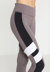 Reebok Leggings - grey