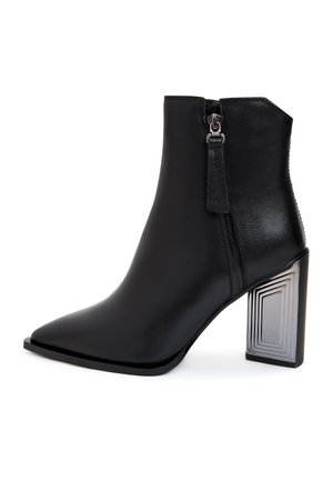 Ankle boots - black