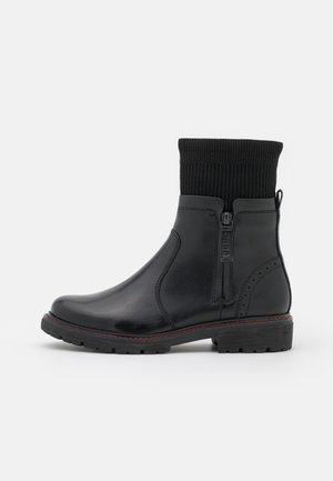 Stiefelette - black